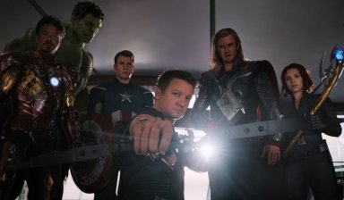 кадр из Мстители